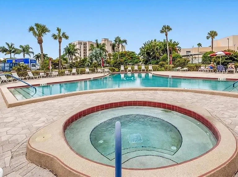 7300 Sun Island Dr S #905 — Photo 28