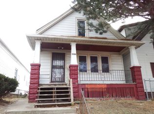 1025 W Wright St, Milwaukee, WI 53206