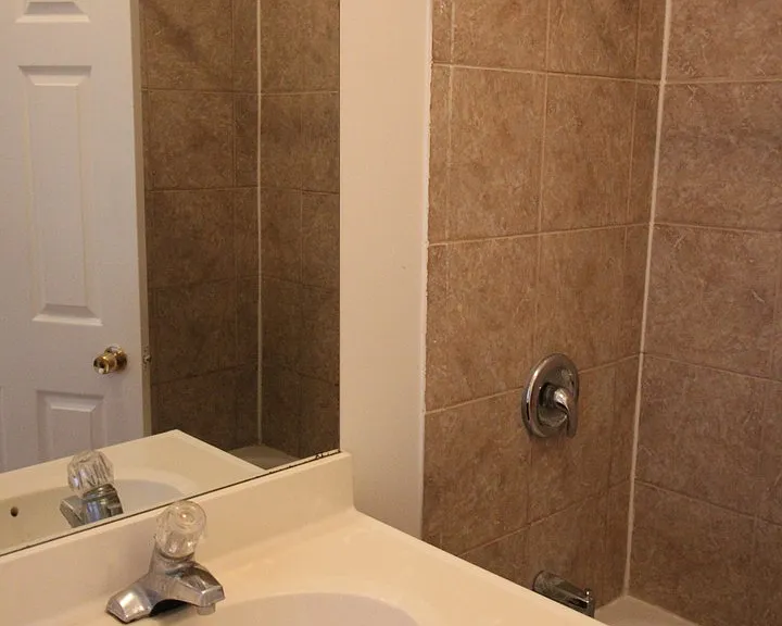 3320 W Lawrence Ave #2 — Photo 4