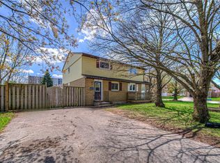 6 Holm St, Cambridge, ON N3C3M9