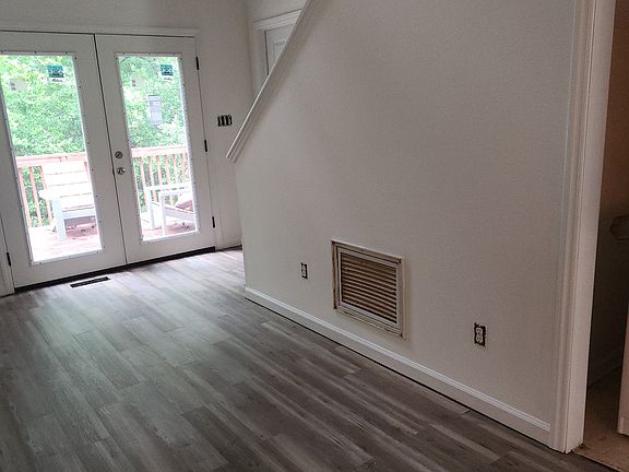4th image of 2426 Trailwood Hills Dr