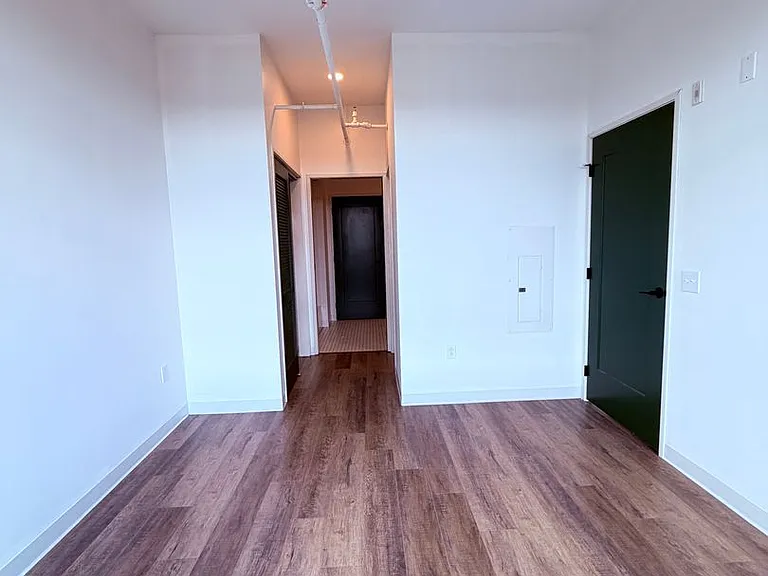 1709 FIFTH AVE — Photo 101