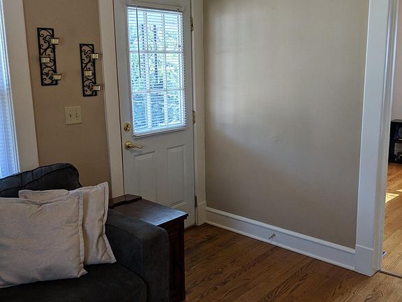 5th image of 1157 Morton Ave SE
