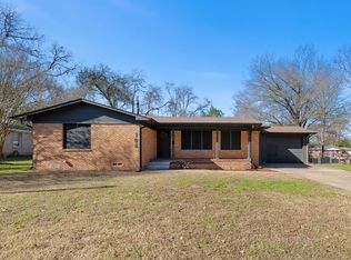 104 Joe Prince Dr, Athens, TX 75751