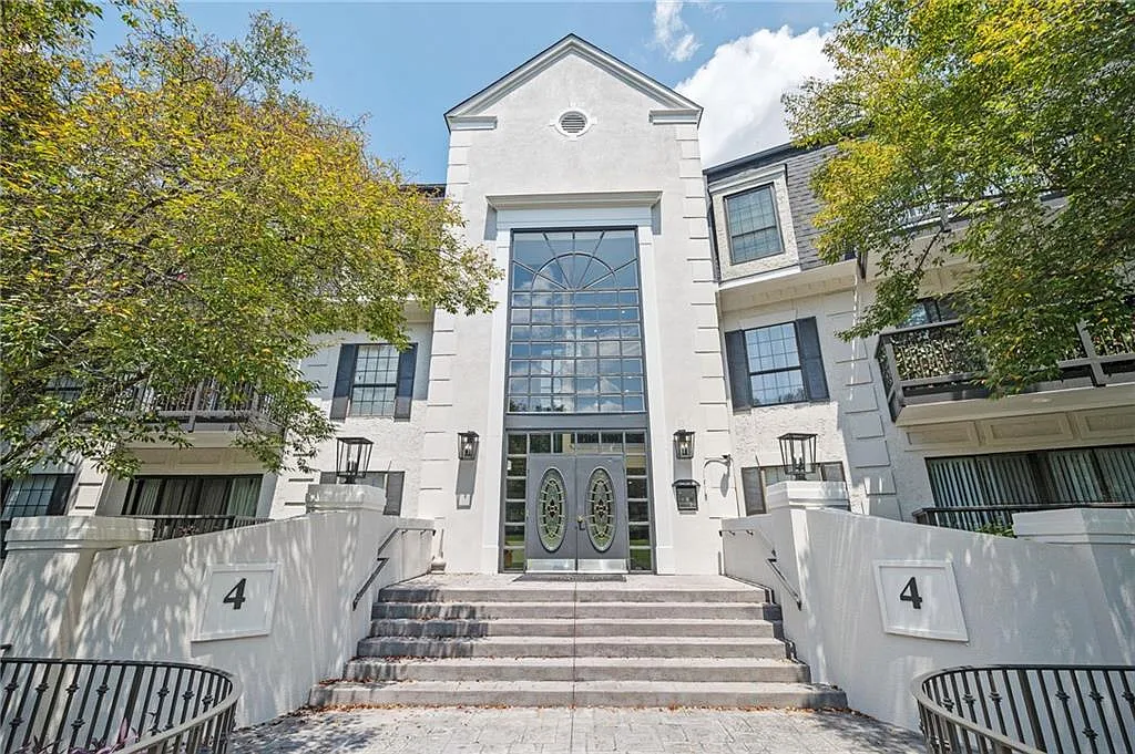 2 bed, 2.0 bath, 1504 sqft, $2,200 — Photo 2