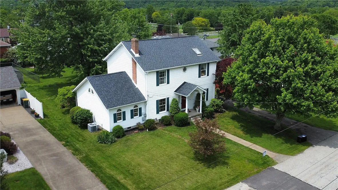 115 Orchard Ave photo 1