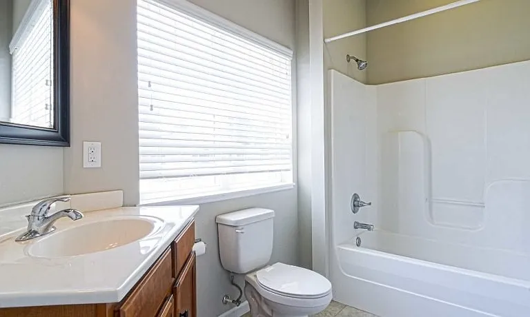 514 Broadridge Dr — Photo 6