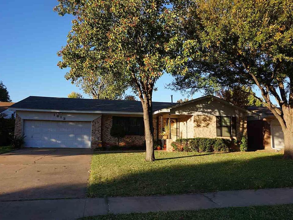 1st image of 1612 Bert Dr