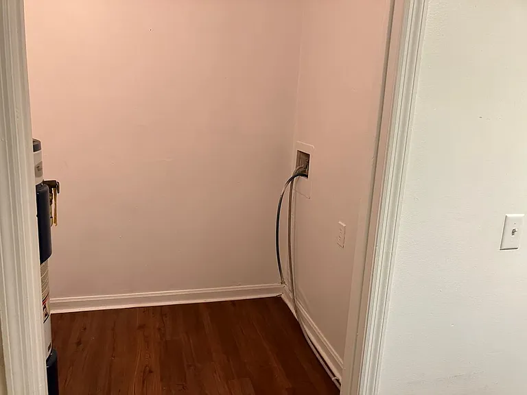 1601 Bedell Ave #1 — Photo 8
