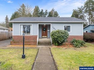 1271 SW Hayter St, Dallas, OR 97338