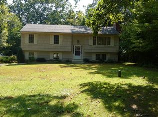 16 Putnam Rd, New Milford, CT 06776