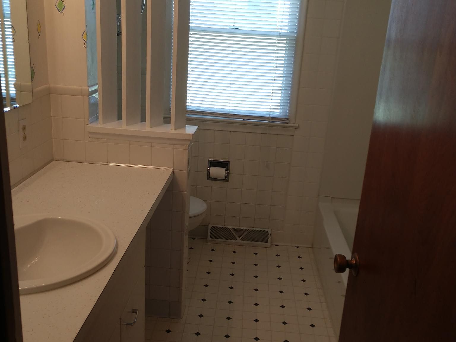 4906 Bancroft St, Omaha, NE 68106 Zillow