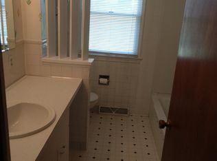 4906 Bancroft St, Omaha, NE 68106
