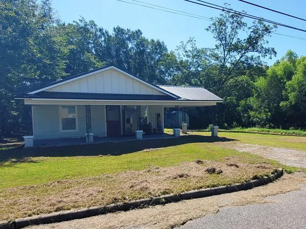 114 Foster St, Opp, AL 36467