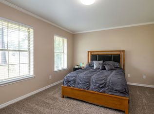 2146 Newport Pl NW, Washington, DC 20037