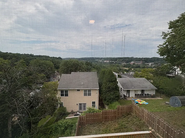 209 Ebenezer Ave — Photo 14