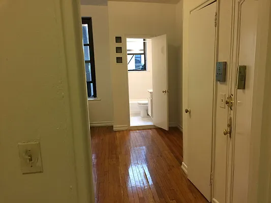 Rented by GPA Realty | media 29