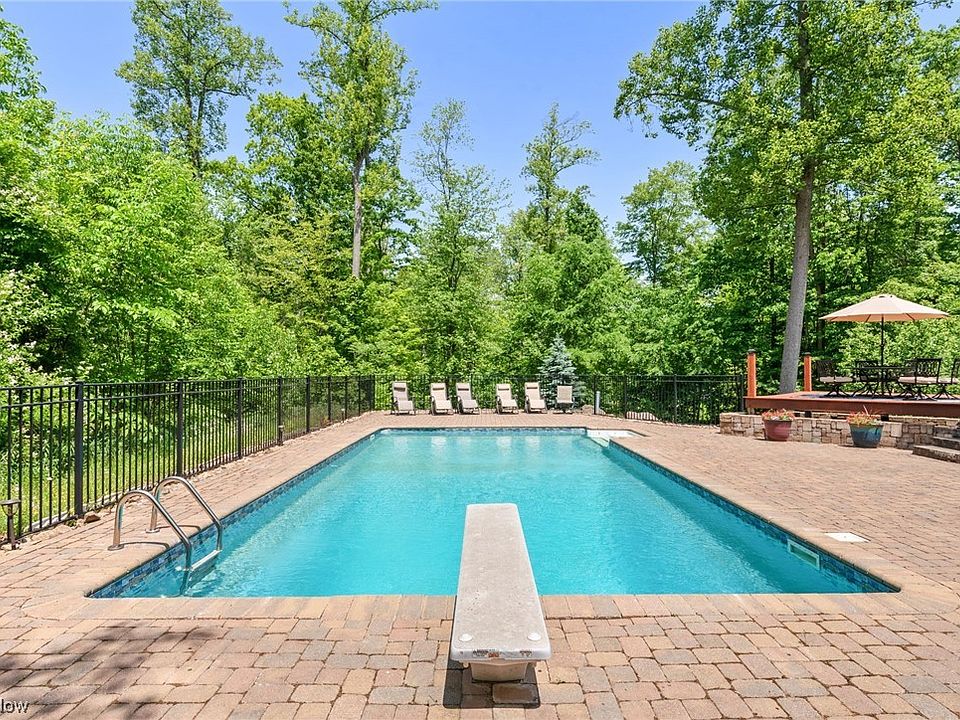 11560 Lancaster Dr, Chagrin Falls, OH 44023 Zillow
