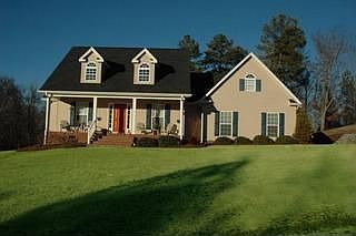 1st image of 106 Bamboo Ct
