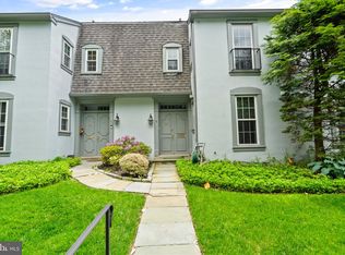 15 Llanfair Rd UNIT B, Ardmore, PA 19003