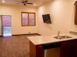 415 Station St, Bridgeville, PA 15017
