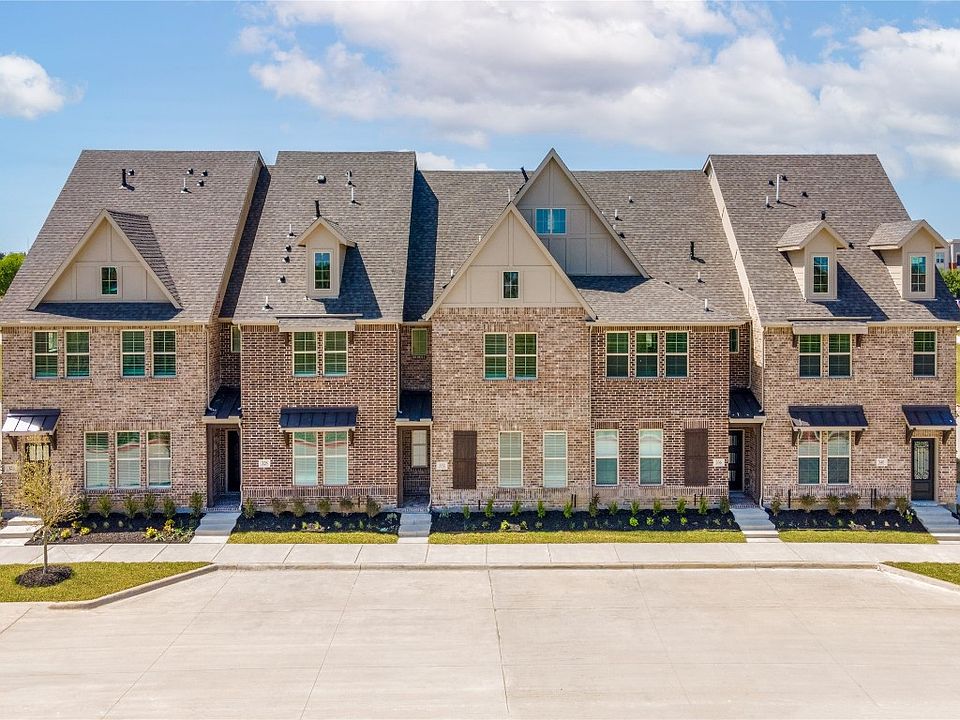 1st image of 369 Blackthorne Dr