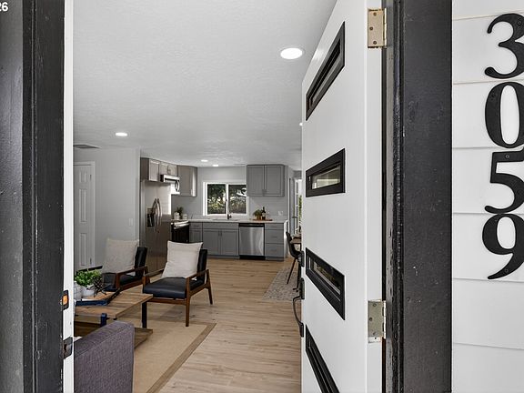 4th image of 3059 SE 116th Ave