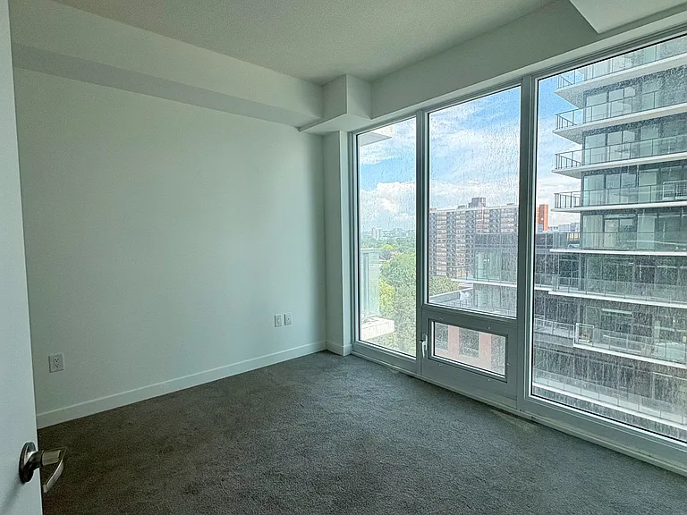 4010 Eglinton Ave W #905 — Photo 4