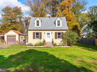 1089 Eagle Rd, Huntingdon Valley, PA 19006