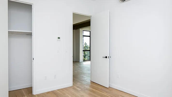 Rented by Nooklyn NYC LLC | media 134