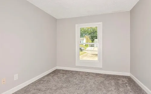 9822 Vickie Pl Photo 1