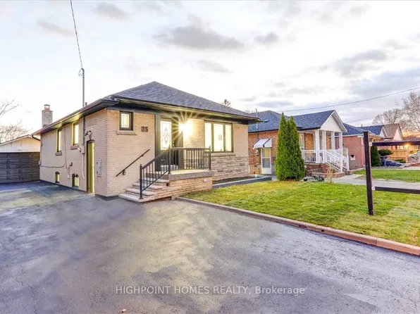 25 Surrey Ave #Basement, Toronto, ON M1R 1G3