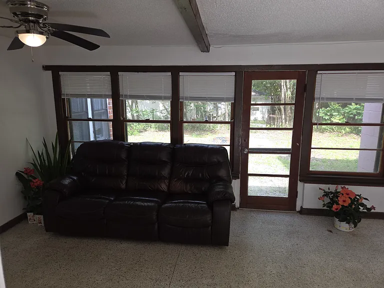 2635 NW 2nd Ave — Photo 6