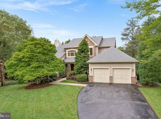 12022 Creekbend Dr, Reston, VA 20194