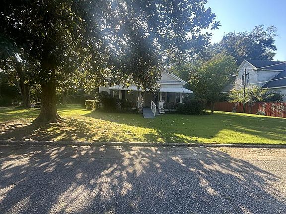 2nd image of 612 Goolsby St