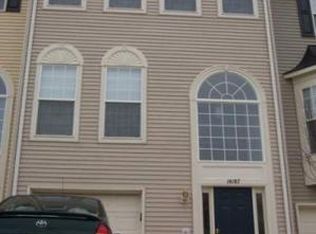 14187 Hunters Run Way, Gainesville, VA 20155