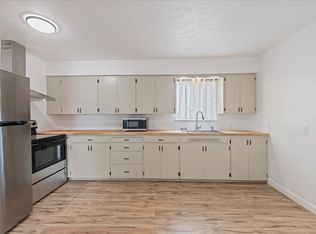 850 Riverside Ave, Grand View, ID 83624