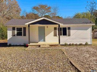 123 McCollum Ln, New Market, AL 35761