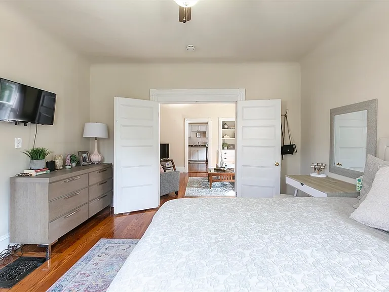 67 Avon St #2 — Photo 9