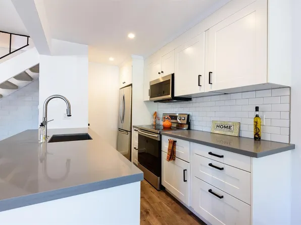 23 Klamath Way, Novato, CA 94947