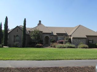 2425 Vineyard Dr, Auburn, CA 95603