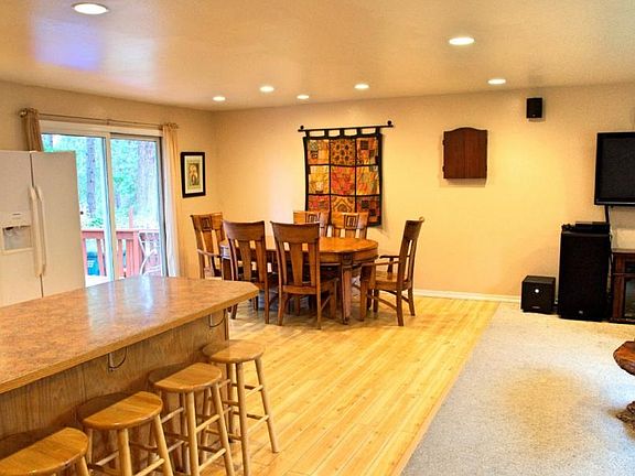 3rd image of 12486 W Hughes Ln