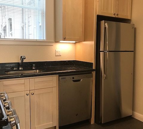 4th image of 1028 Guerrero St APT 3