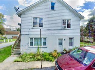 118 Grove St, Howard, PA 16841