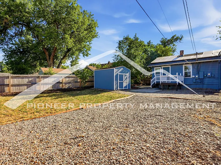 44 Julian St — Photo 28