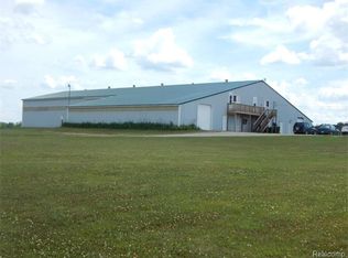 8400 N Bass Lake Ave, Harrison, MI 48625