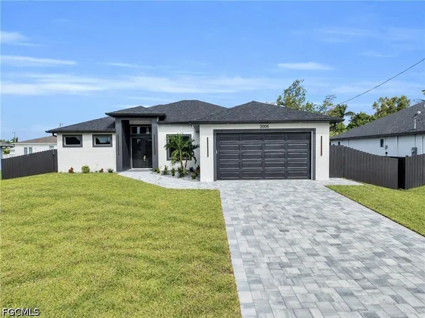 2005 SW 2nd St, Cape Coral, FL 33991