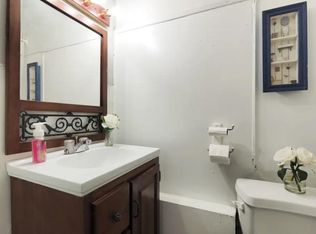 2804 Saint Paul St APT 1, Baltimore, MD 21218
