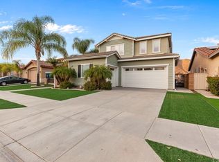 33070 Canopy Ln, Lake Elsinore, CA 92532