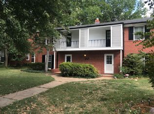 710 Berick Dr, Saint Louis, MO 63132